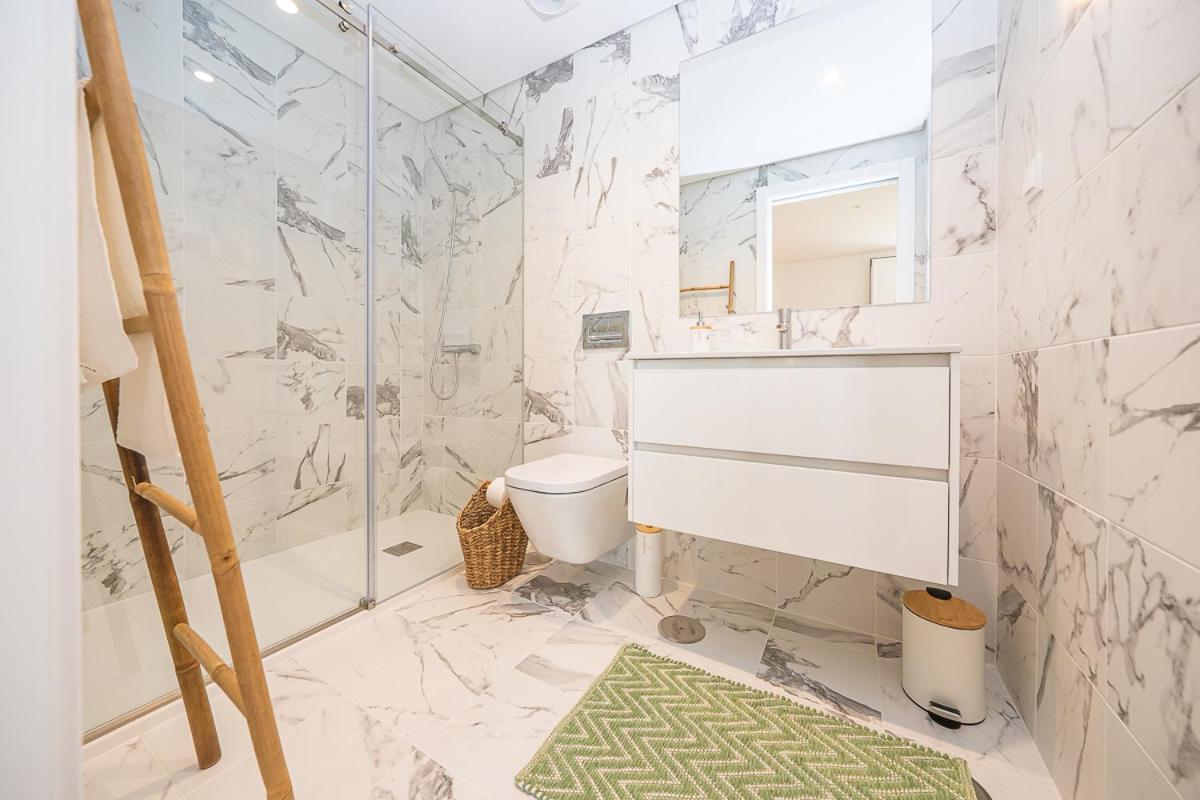 Apartamento situado na zona costeira da cidade Setúbal Exterior foto
